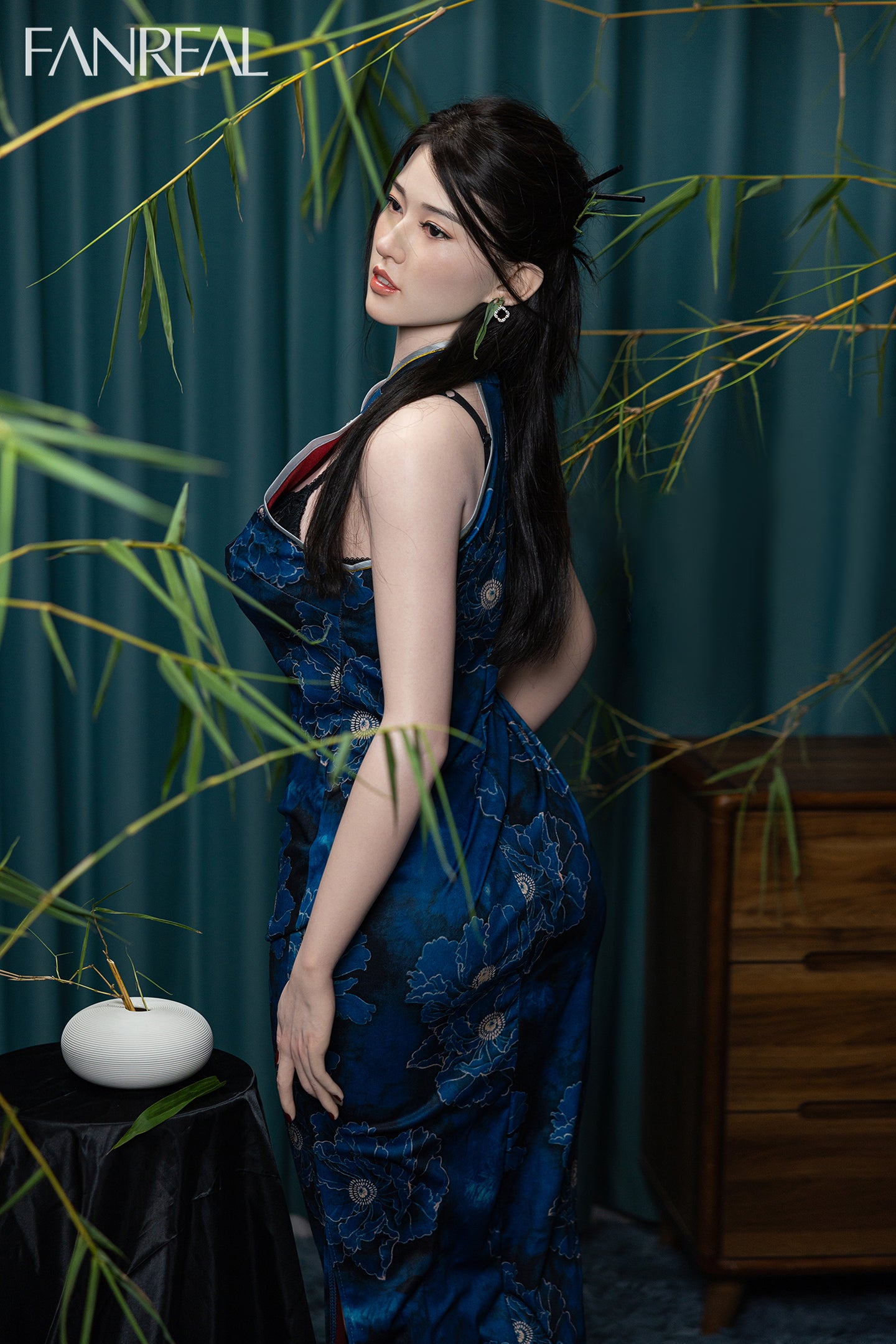 FANREAL Doll Fei – 170cm G-Cup Realistic Silicone Sex Doll – Image 3